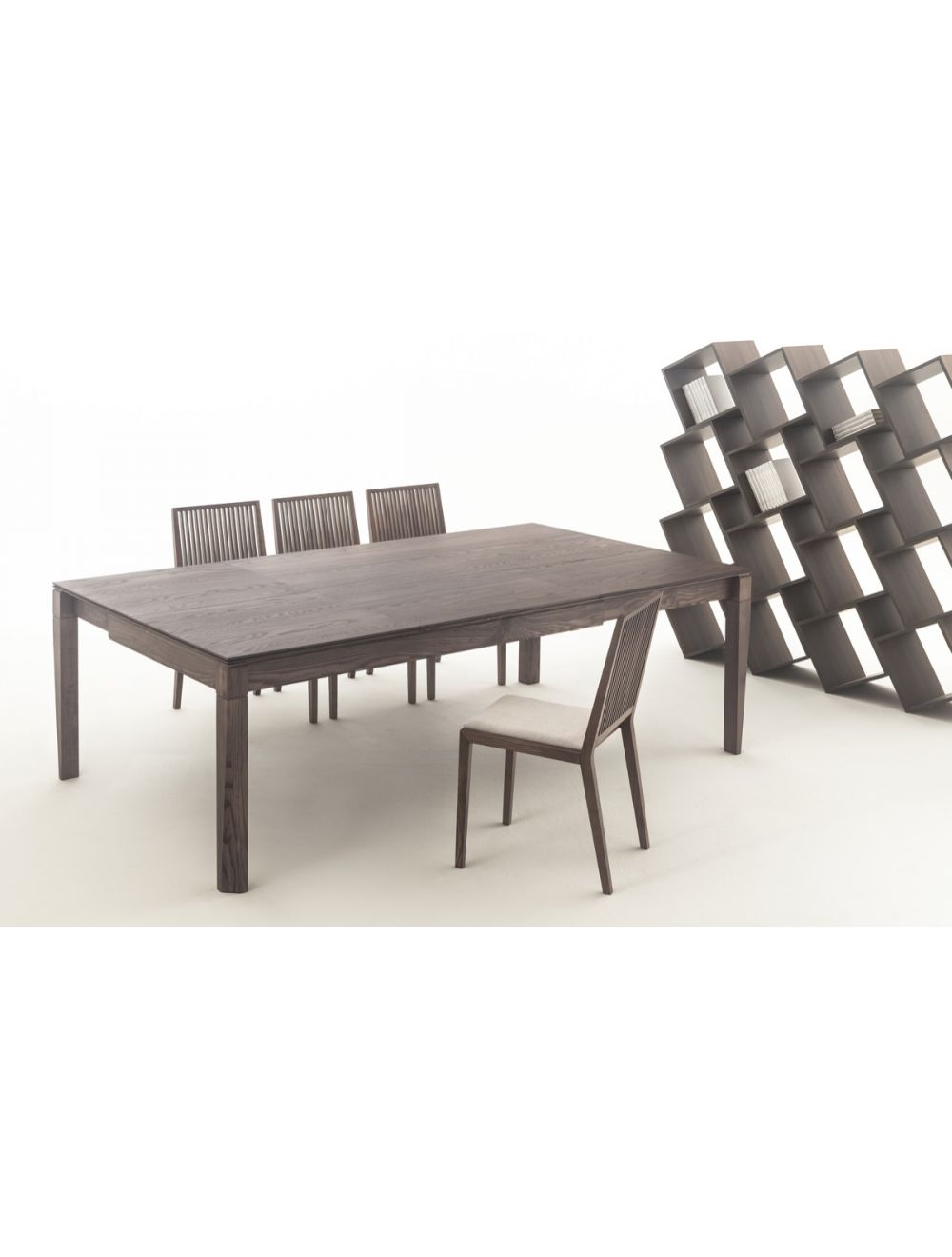 Plurimo square transformable table