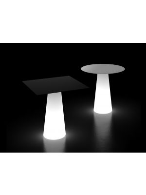 Fura Light dining table polyethylene base hpl top suitable for contract use by Plust online sales on www.sedie.design
